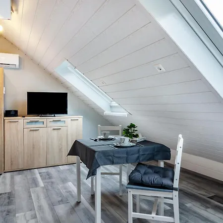 Opitz Apartment